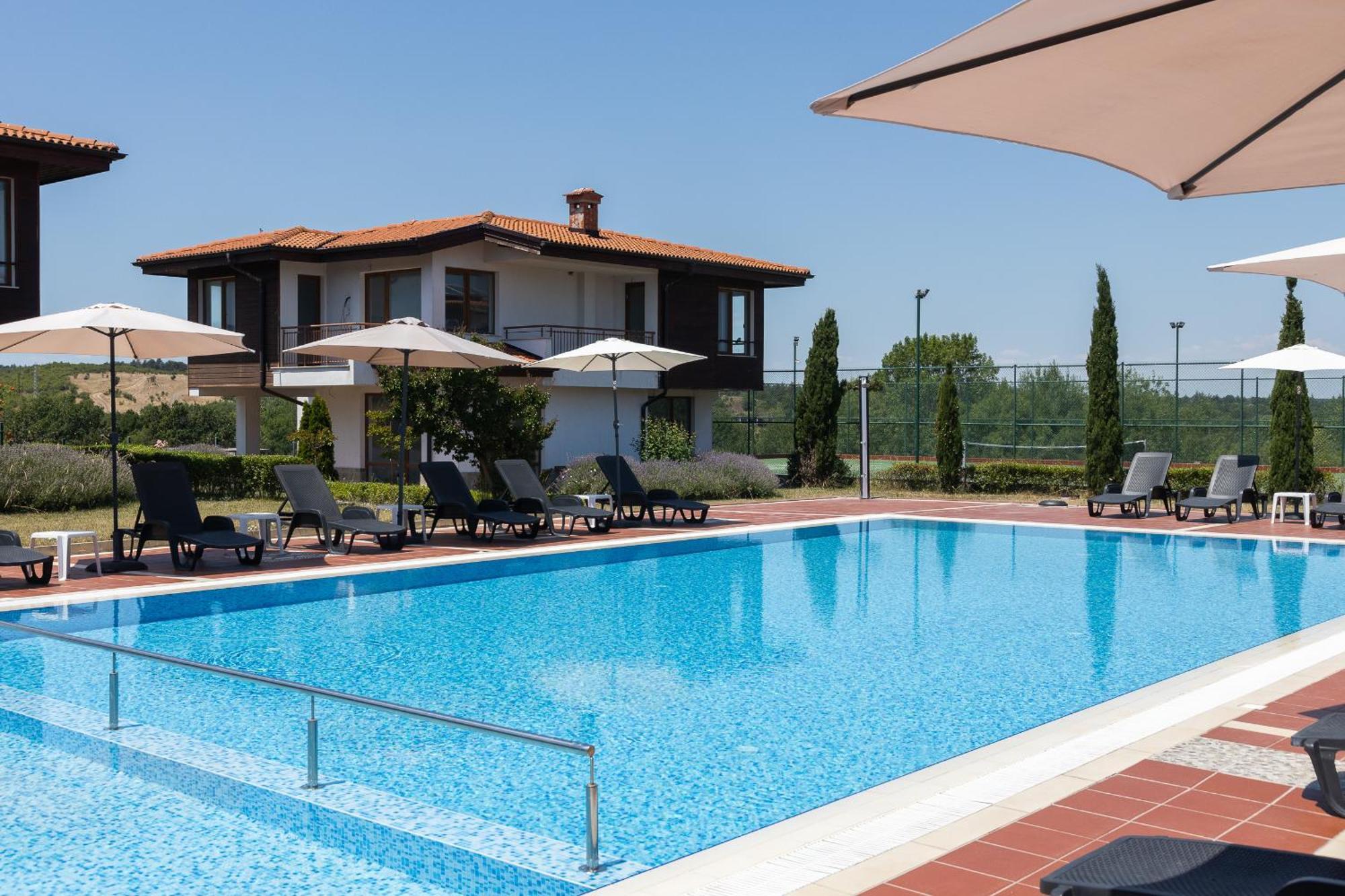 Villas In Complex Trakiyskiy Bryag Lozenets Luaran gambar