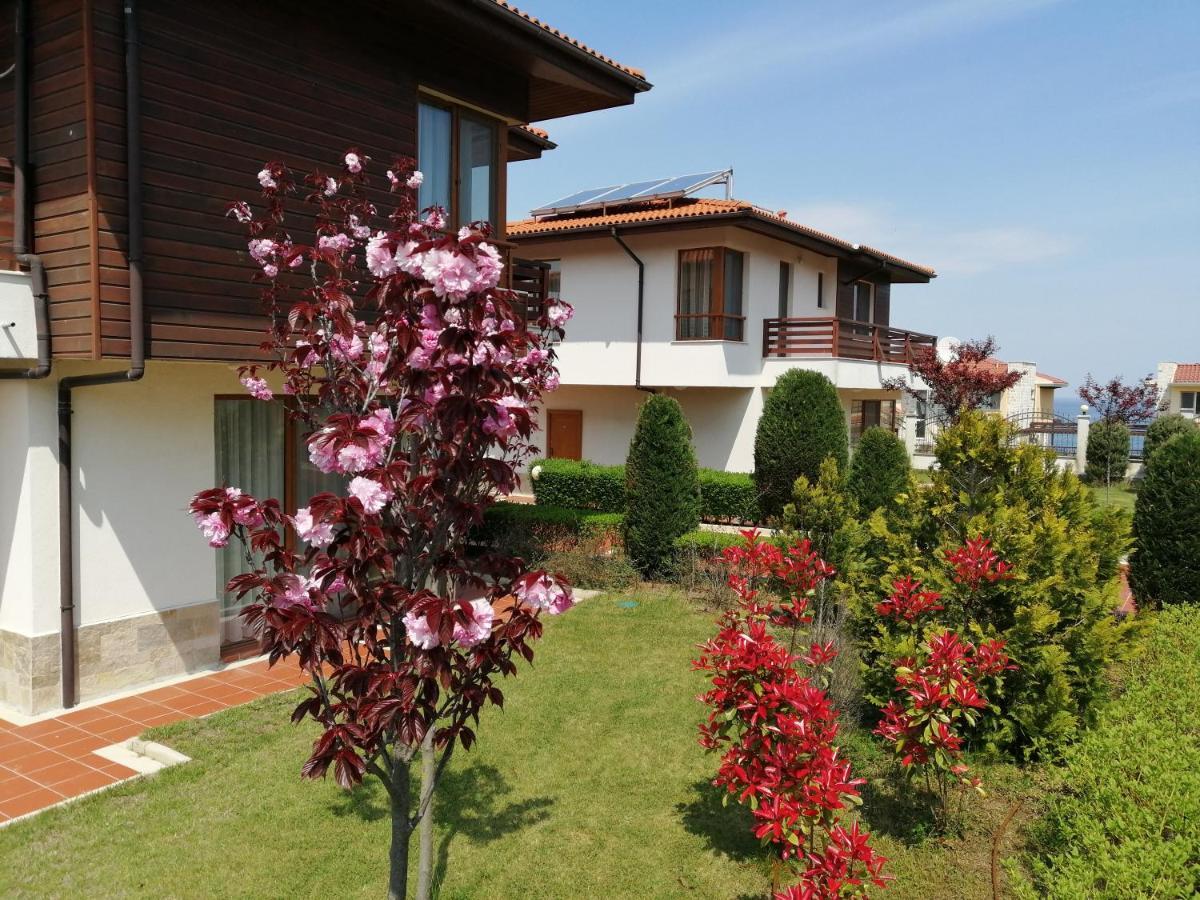 Villas In Complex Trakiyskiy Bryag Lozenets Luaran gambar
